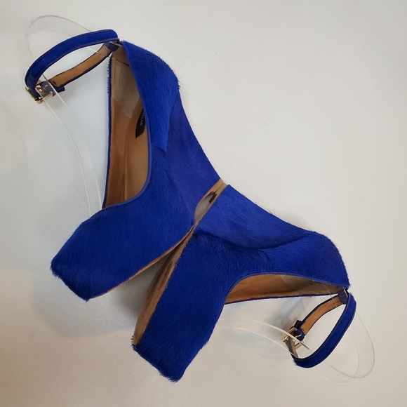 Ann Taylor fur wedge platform heels - Picture 7 of 8